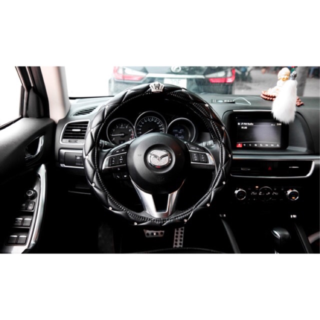 Bọc vô lăng xe ô tô vương miện, thiên nga bọc da PU loại 1 size 38cm