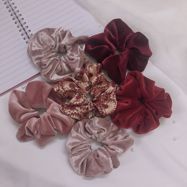 Scrunchies nhung độc đáo ❤️🍷