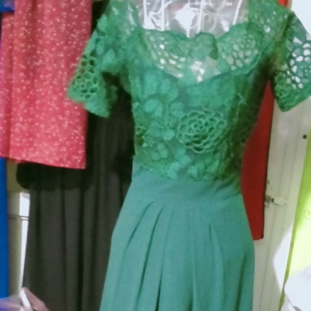 Đầm dạ hội xanh