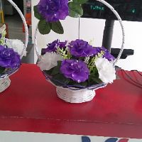 Giỏ  hoa đá pha lê