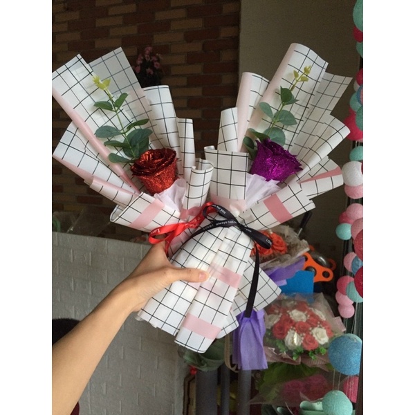 sét quà tặng sinh nhật và 20-11 bó hoa hồng 1 bông nhũ tặng kèm túi thiệp