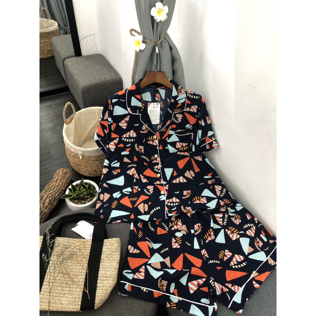 Bộ đồ mặc nhà pijama đùi VIBES Pattern Navy Py Set