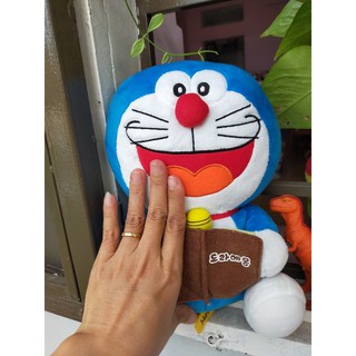Gấu bông Doreamon đọc sách size 30cm, mới 99%🥰🥰🥰