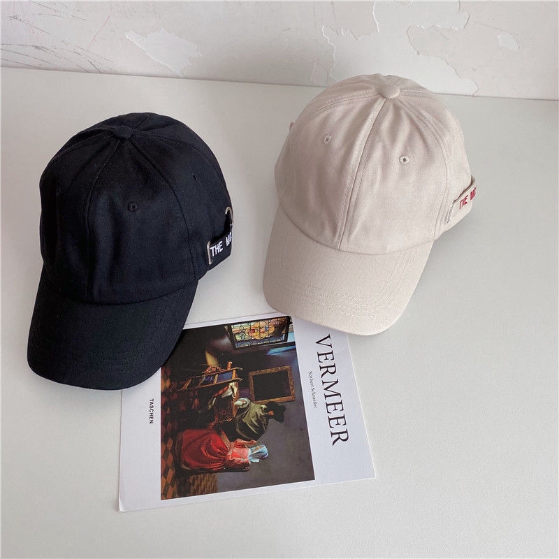 Mũ lưỡi trai thêu chữ phong cách trẻ trung năng động