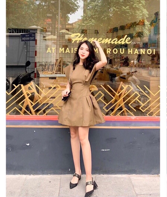 Đầm chíp eo cánh tiên