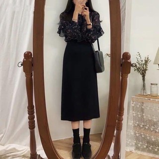 Pass Chân váy midi dáng A nhẹ cạp khóa xẻ sau mặc 1lần đi chơi Đà Lạt, lúc mua 290K pass lại 150K còn mới 99,99%