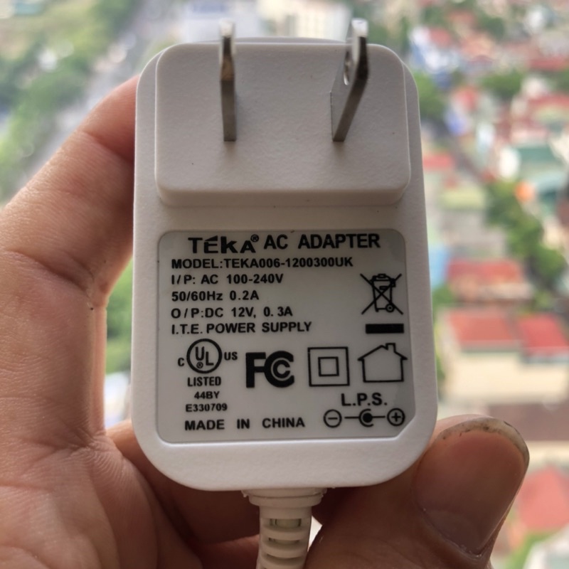 Nguồn 12v0.3A chân 3.5mm tồn kho thanh lý