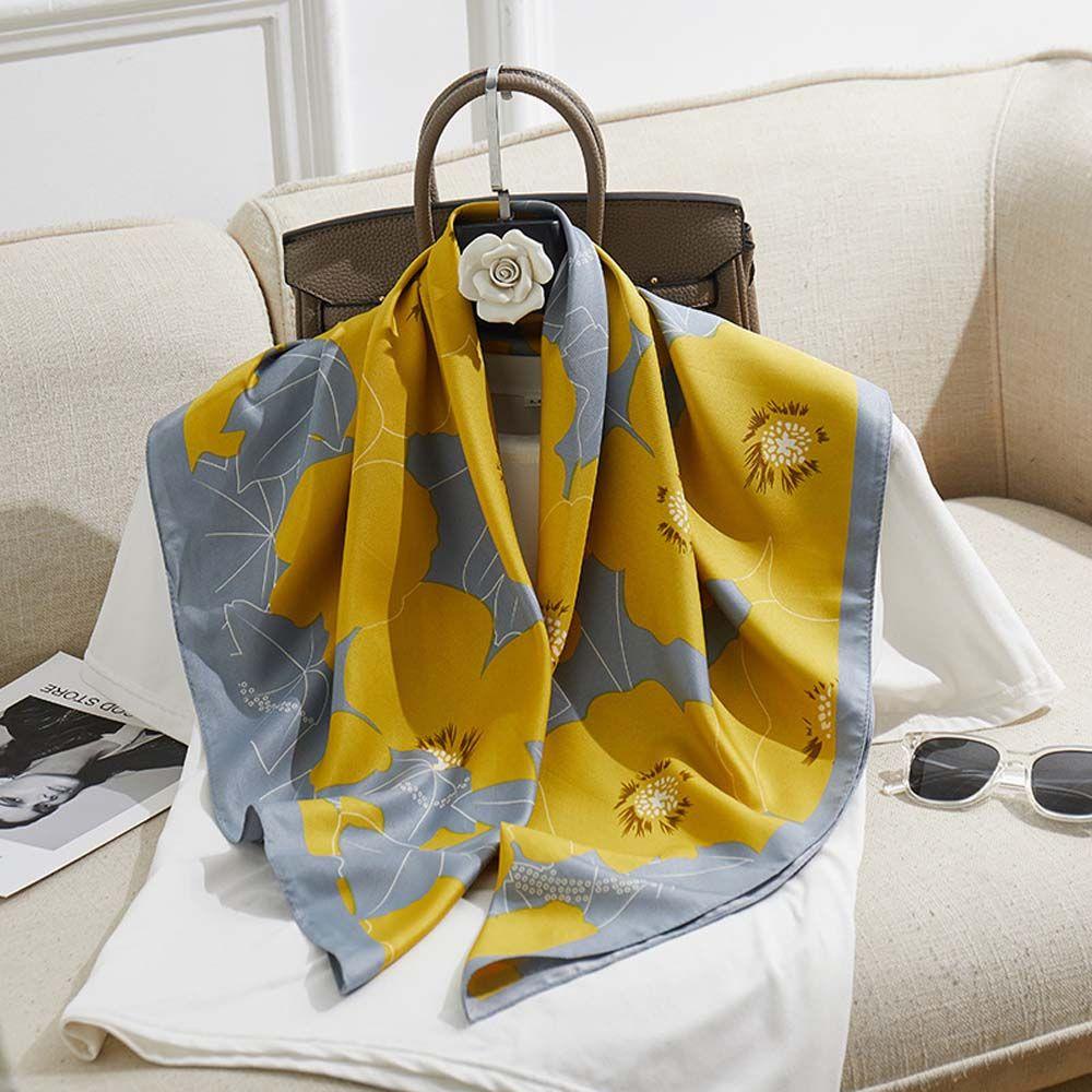 Khăn Choàng Lụa Họa Tiết Kẻ Sọc Phong Cách Retro Thời Trang Đi Biển Cho Nữ