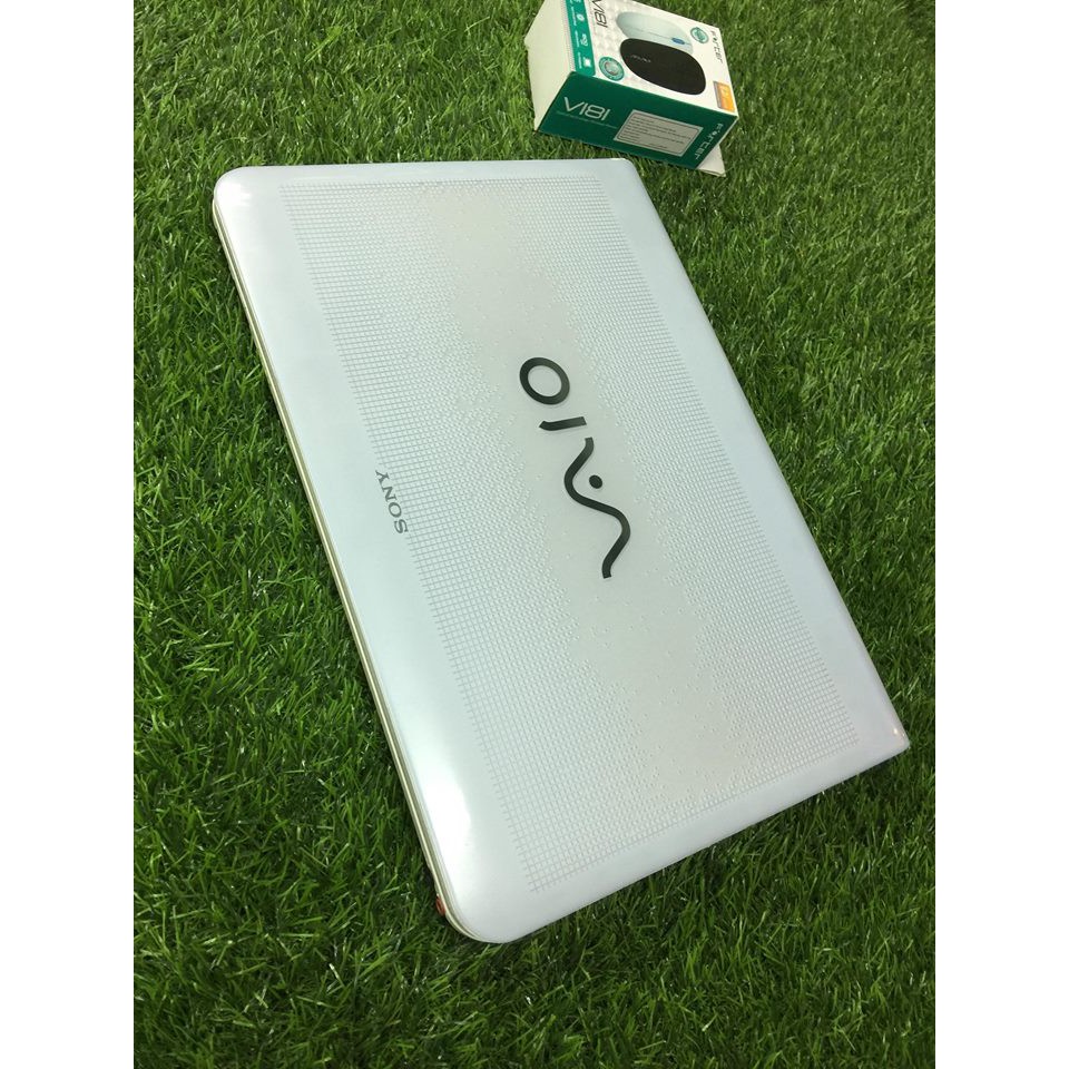 Laptop Sang Chảnh Sony vaio VPCEA chíp core i5 ram 4gb xung nhịp cao tawmhk fui đồ . Bao zin