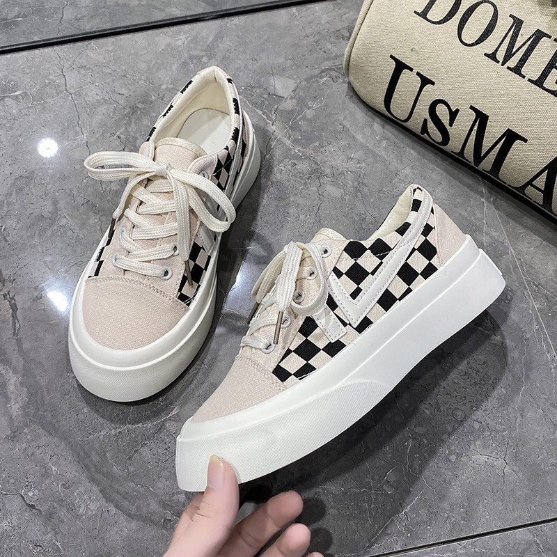 Giày thể thao sneaker nữ họa tiết kẻ phong cách năng động - T12