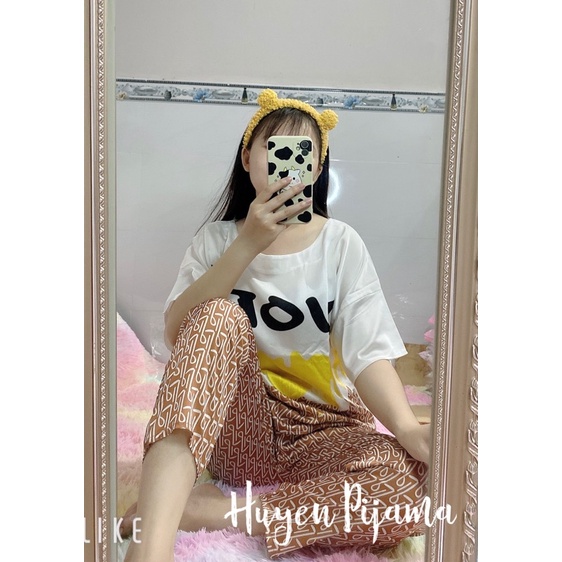 Đồ bộ pijama set tay ngắn cổ tròn lụa satin | BigBuy360 - bigbuy360.vn