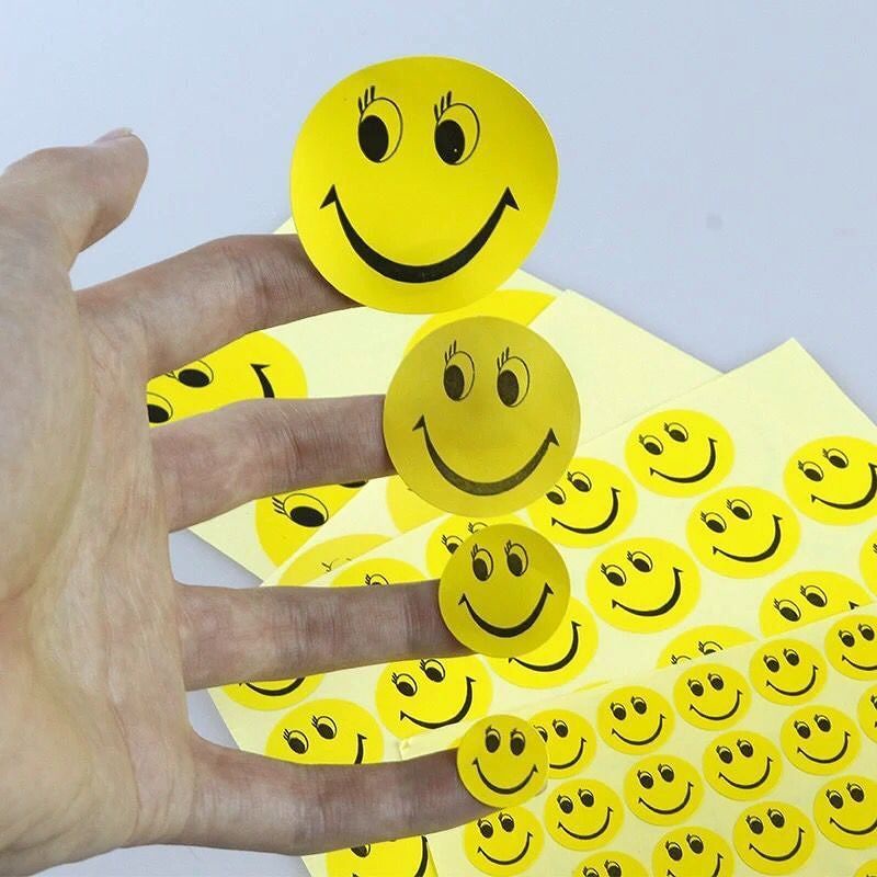Sticker/nhãn dán mặt cười trang trí sổ tay,hộp quà tặng