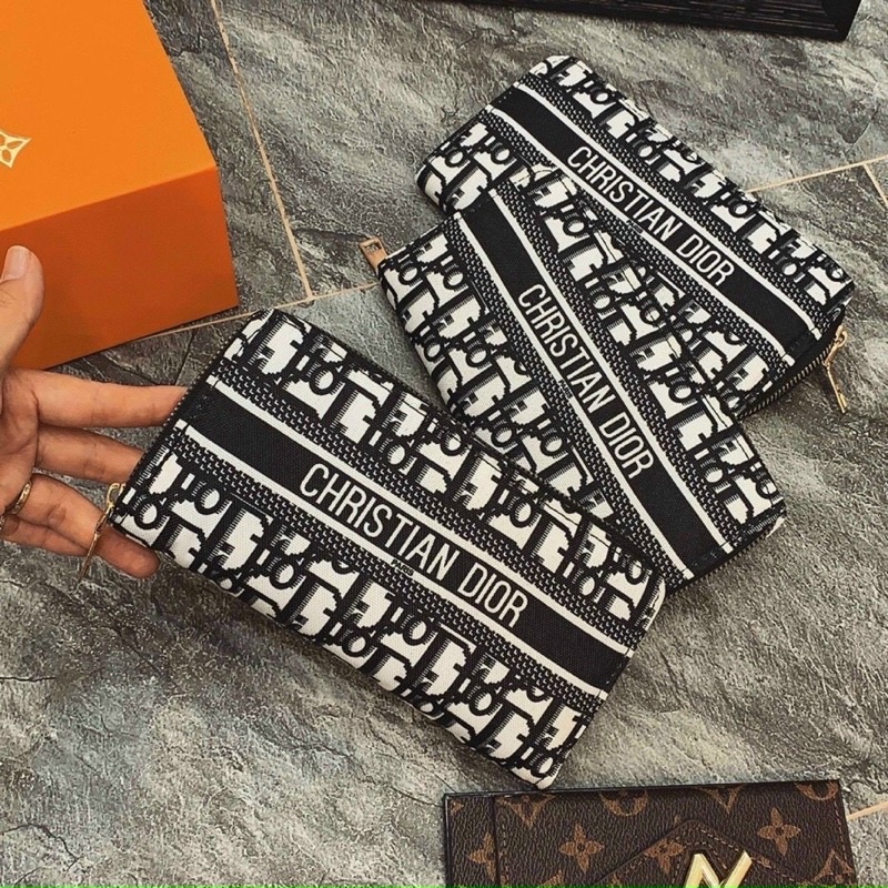 Ví cầm tay dior siêu xinh