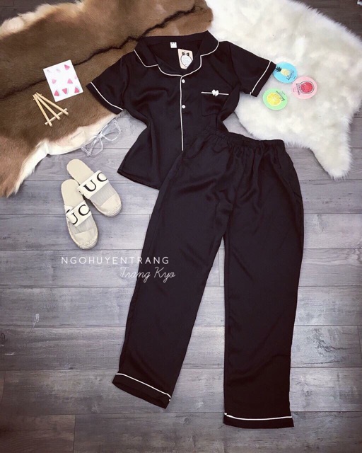 Bộ Ngủ Lụa Cao Cấp | BigBuy360 - bigbuy360.vn