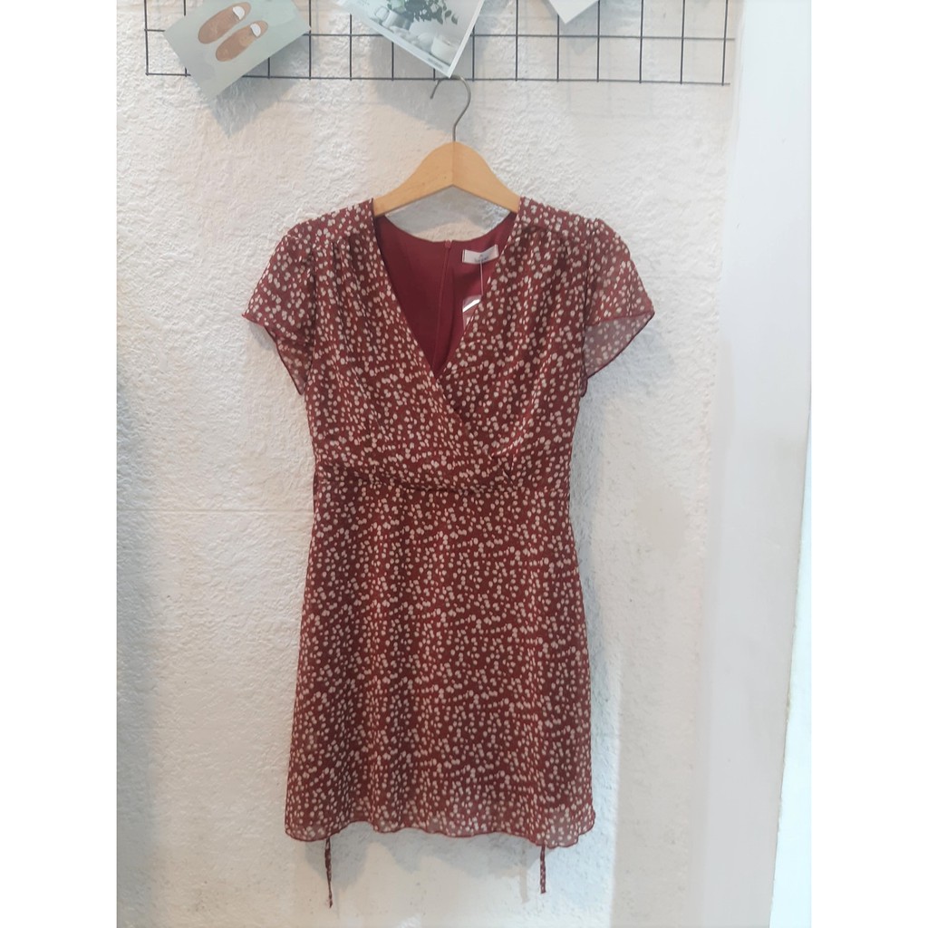 Đầm hoa đỏ vintage DD077 | BigBuy360 - bigbuy360.vn