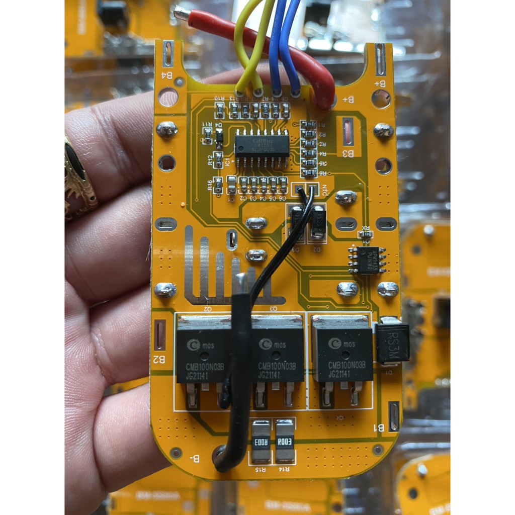 Mạch 5S Makita 3Fet 80a đời mới 3 trở shunt dành cho máy tải lớn. chạy máy 3 chân