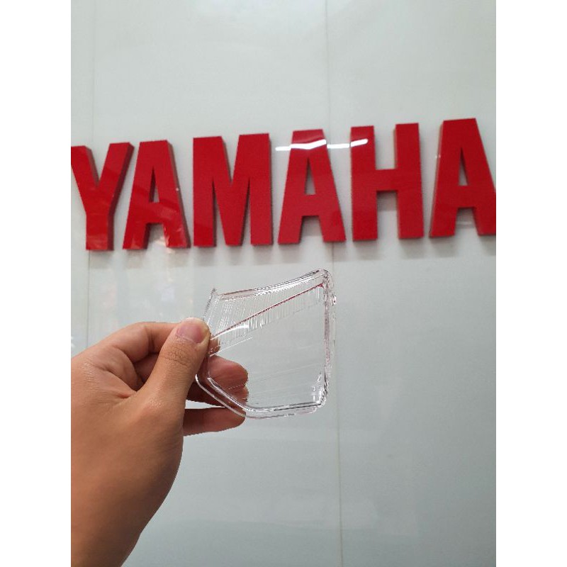 [YAMAHA] NẮP XI NHAN SI FI