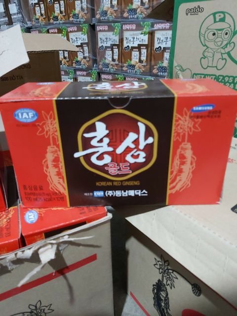 CHAI NƯỚC HỒNG SÂM HÀN QUỐC 6 NĂM TUỔI