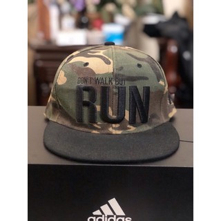 Mũ snapback rằn ri