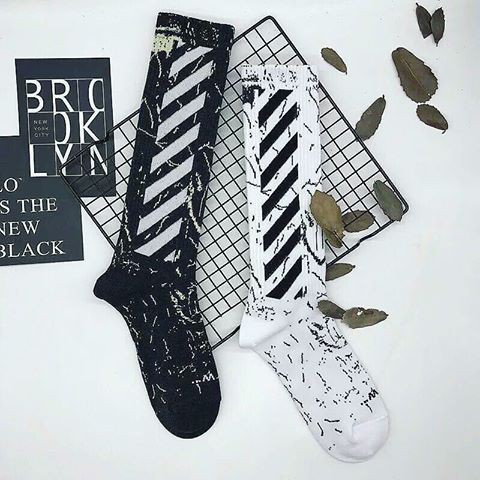 TẤT OFFWHITE nhám CAO