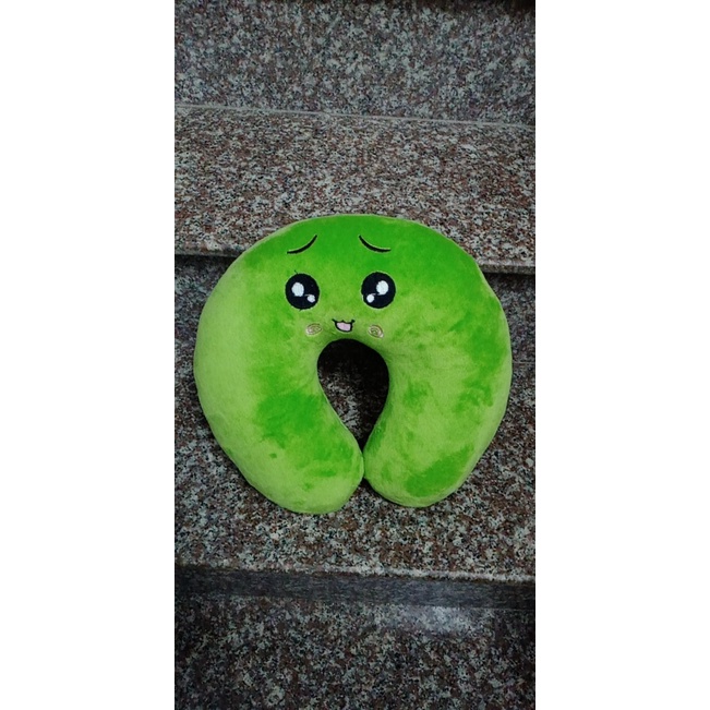 Gối đi xe hoạt hình dễ thương larva