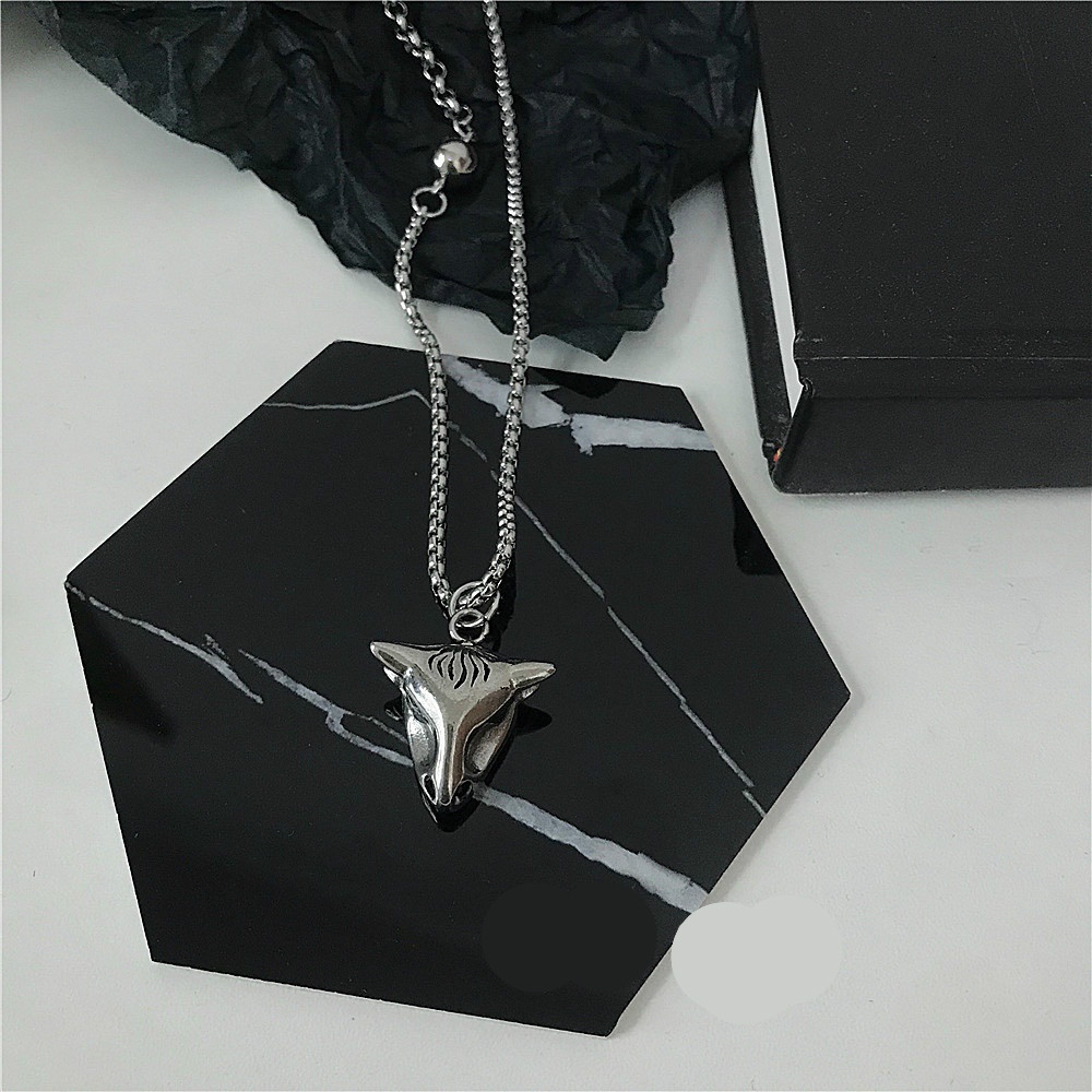 vòng cổ Inox Đơn Giản Tauren