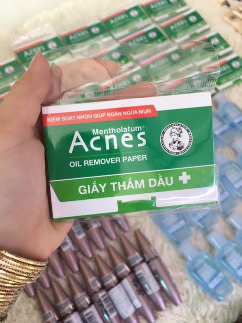 Giấy thấm dầu Acnes Mentholatum