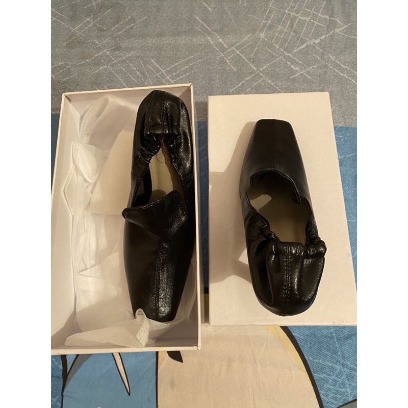 Giày Cchat size 35
