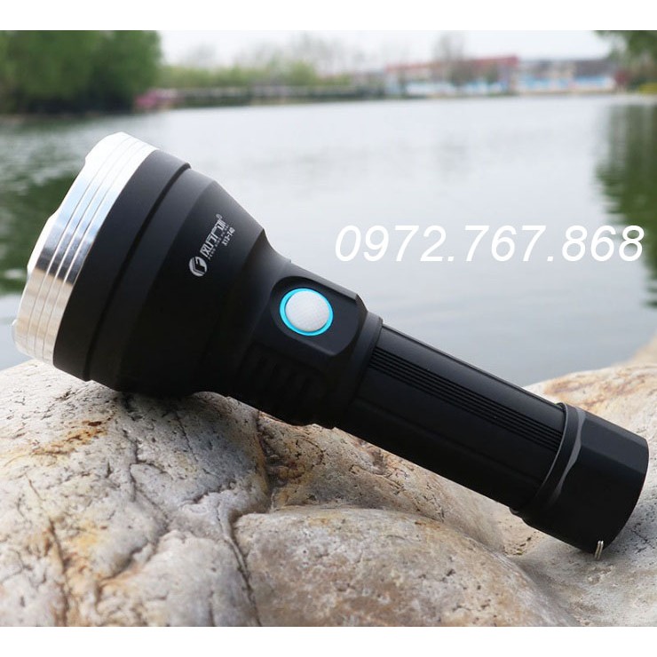 Đèn pin siêu sáng Luminus sst40 quang thông 2400 lumen chiếu xa 850m