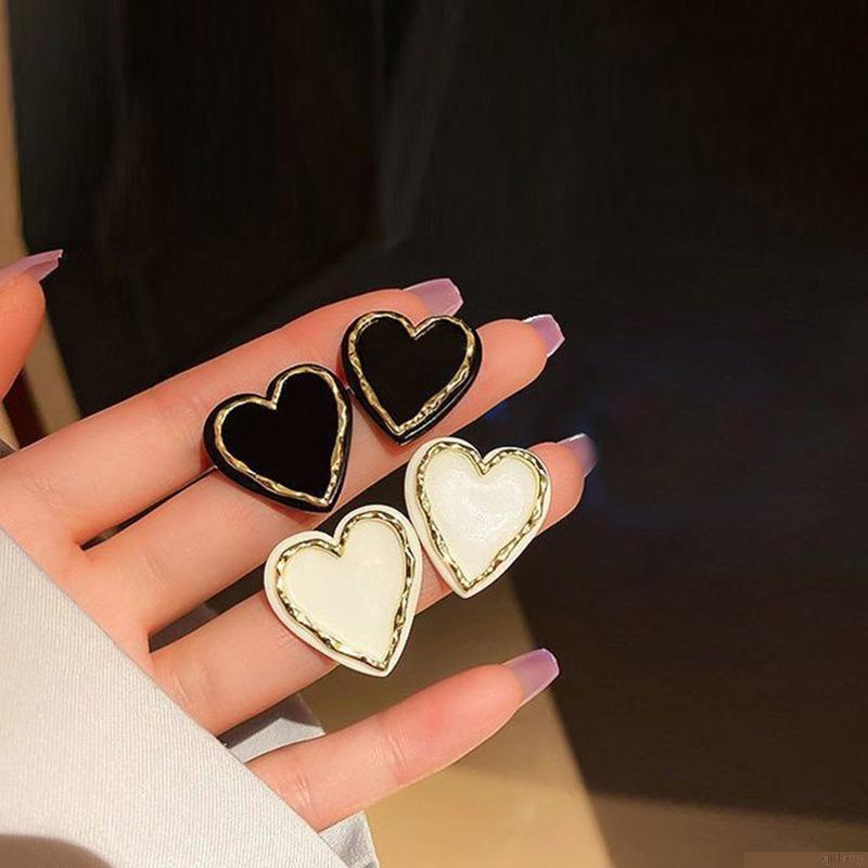 Đôi khuyên tai hình trái tim thời trang cho nữ