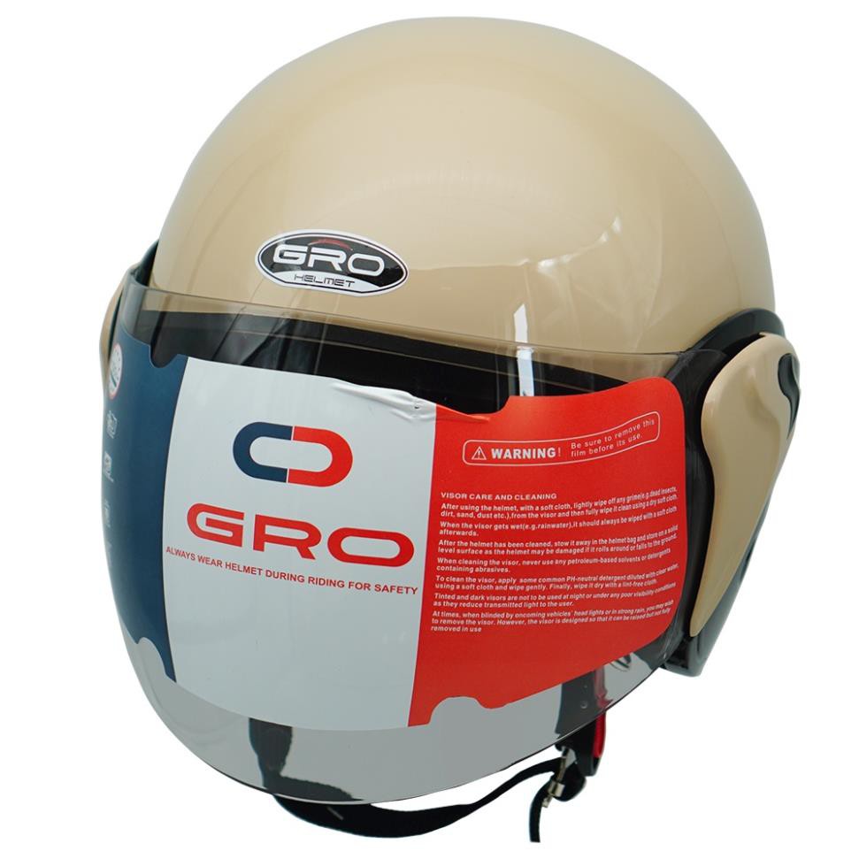 Mũ bảo hiểm cả đầu Gro T318 V1 có kính dài, nhựa ABS bền đẹp, khóa kim loại chắc chắn, mút xốp dày dặn - kem sữa ốp đen