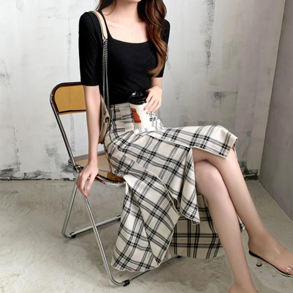 Chân Váy Midi Với Họa Tiết Ca Rô Xinh Xắn Theo Phong Cách Hàn Quốc 2021 | BigBuy360 - bigbuy360.vn