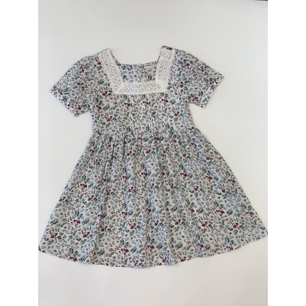 Váy Renoma HQ hoa nhí cổ ren bé gái