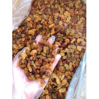 Nho nâu sấy khô