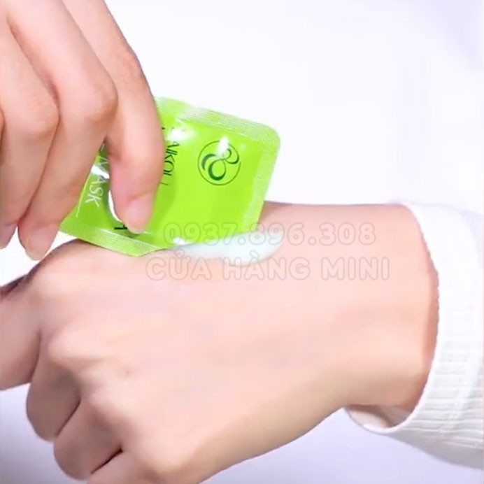 Mặt Nạ Ngủ Trà Xanh Laikou Matcha Sleeping Face Mask