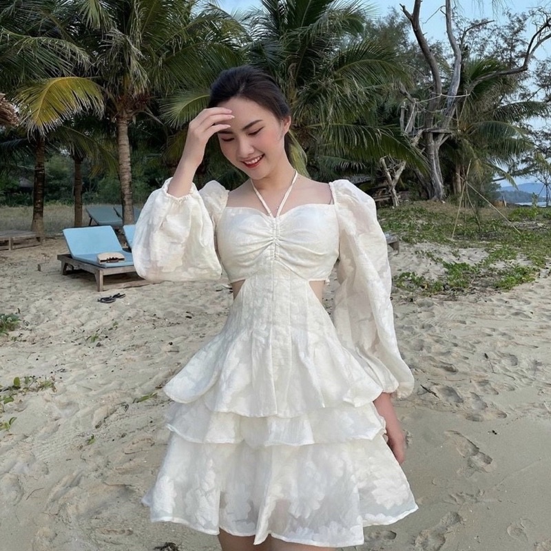 Đầm Trắng Hoa Nổi Rút Ngực Khoét Eo🦋FREESHIP🦋