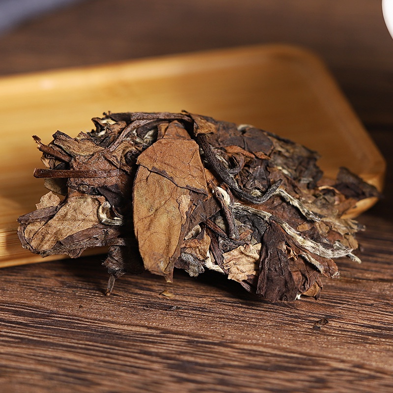 BÁNH TRÀ TRẮNG HOA MẪU ĐƠN - LÃO BẠCH TRÀ PHÚC KIẾN VÙNG NÚI CAO VÂN NAM (150 GRAM)