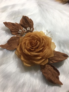 Hoa hồng cài áo handmade cao cấp