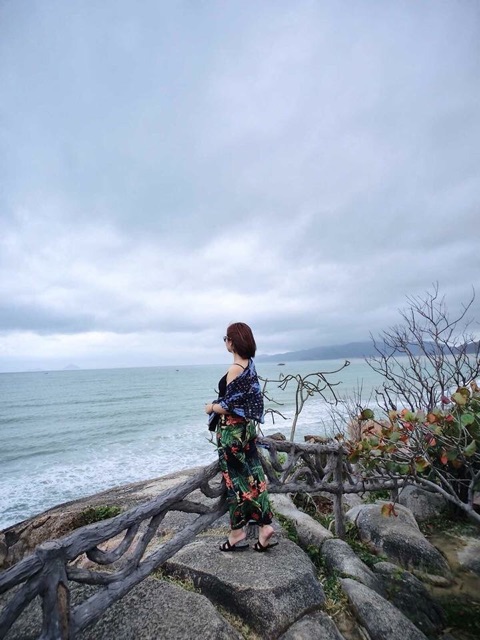 Quần ống suôn hot trend năm nayyyyyy