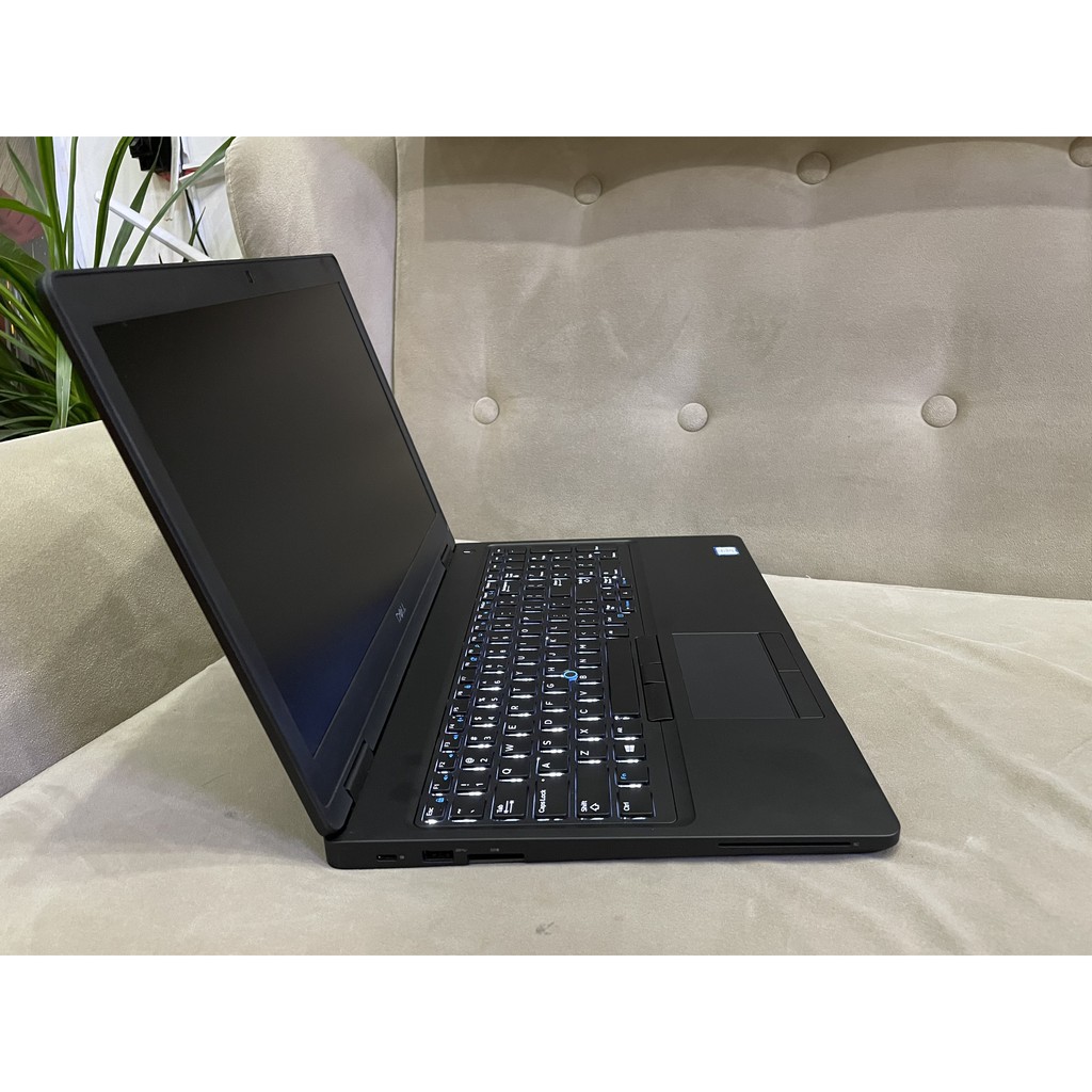 Máy tính Laptop Dell Latitude 5590/ Core i5-8350U/ Ram 16GB/ SSD 512GB