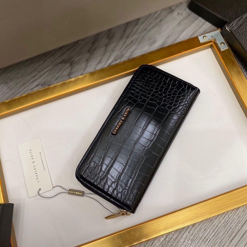 VÍ C N K VÂN DA RẮN SIZE 20