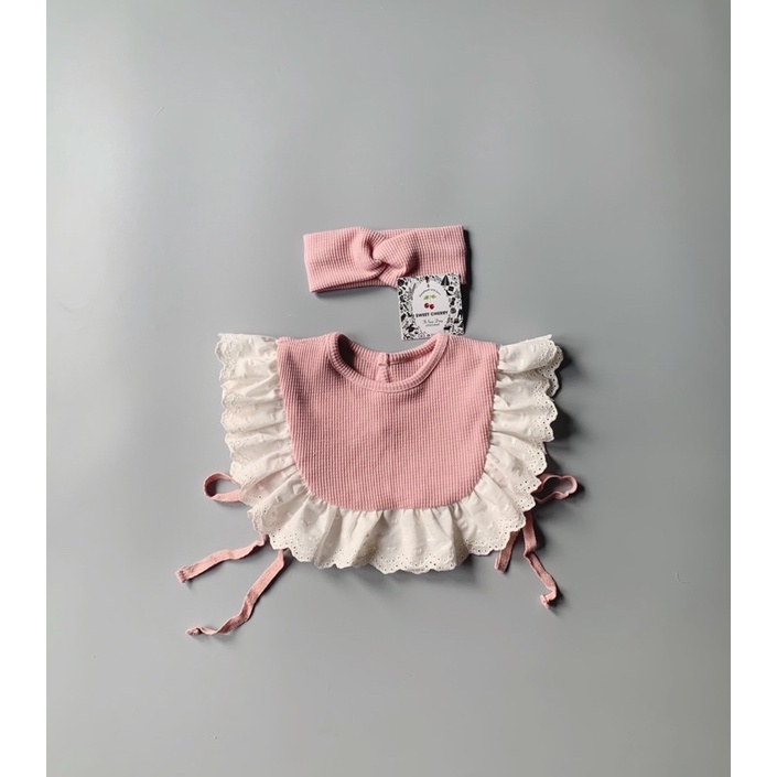 Yếm phong cách Hàn Quốc