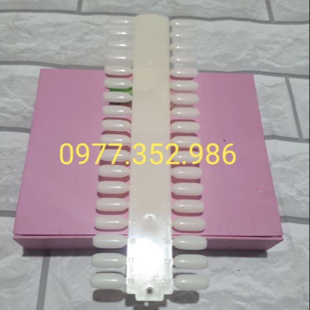 Móng mẫu tấp sơn tập vẽ tập trang trí nail đơn giản tiện lợi.1 bản có 36 móng...