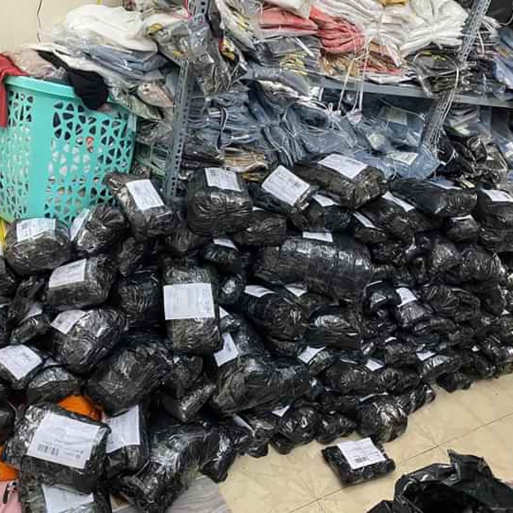 Mùng nuôi gà nòi 1.1 Mét sản phẩm hỗ trợ chăn nuôi.