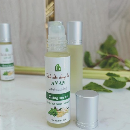 Tinh dầu lăn chống say xe, đuổi muỗi dạng chai lăn bi An An 10ml | BigBuy360 - bigbuy360.vn