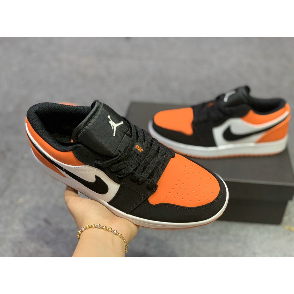 Giày jd đen cam low 11 SC