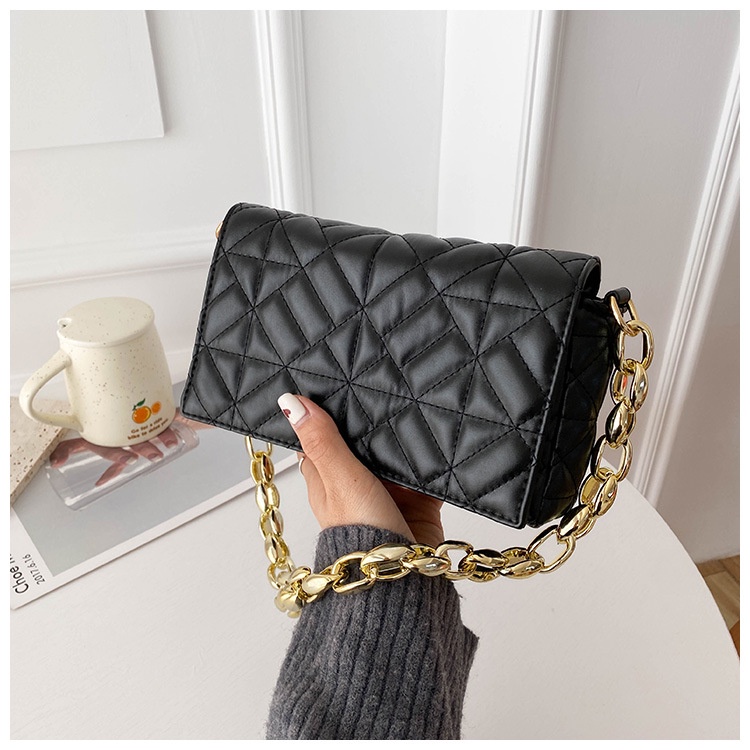 Túi đeo vai/ dưới cánh tay Ielgy thời trang đơn giản dày dặn phối xích