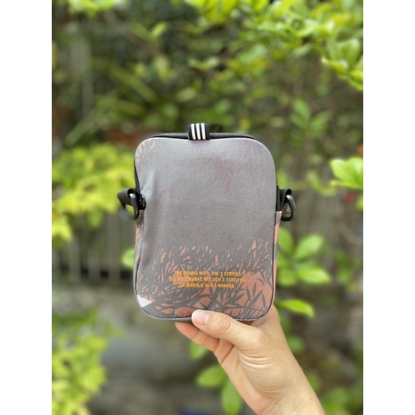 SALE Túi adidas 2 ngăn nhỏ nhắn, tiện lợi