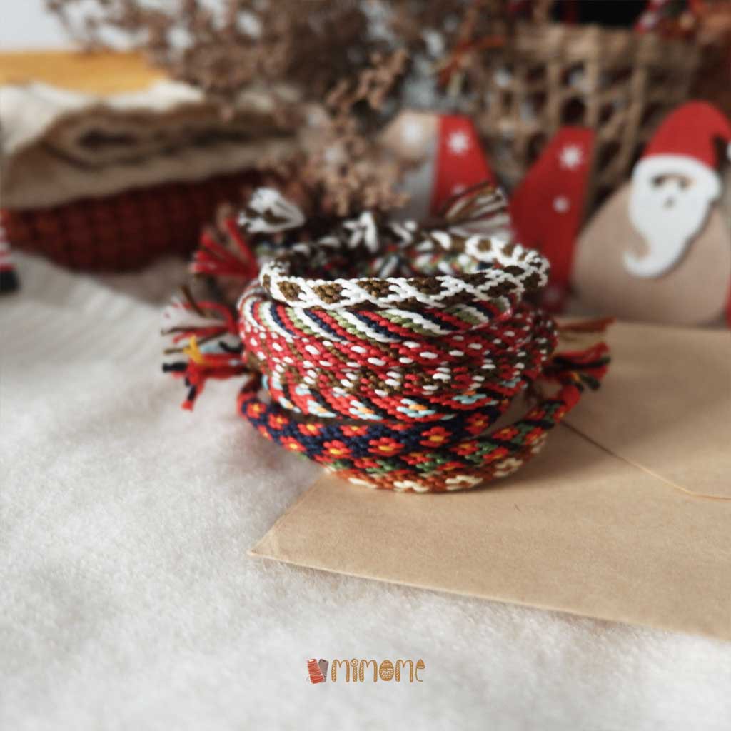 Vòng Kumihimo Giáng Sinh