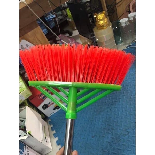 Chổi cước quét nước